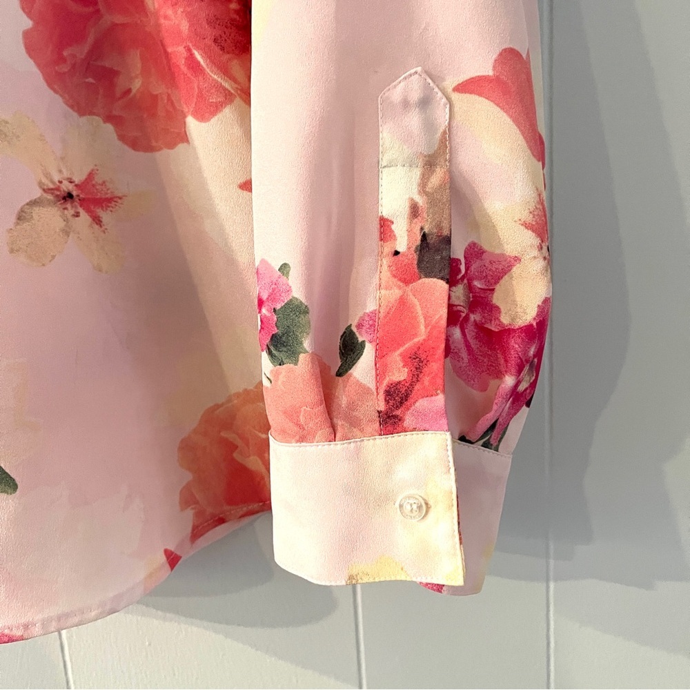Calvin Klein Pink Floral Button Down Blouse Feminine Casual Workwear Weekendwear - Picture 4 of 8